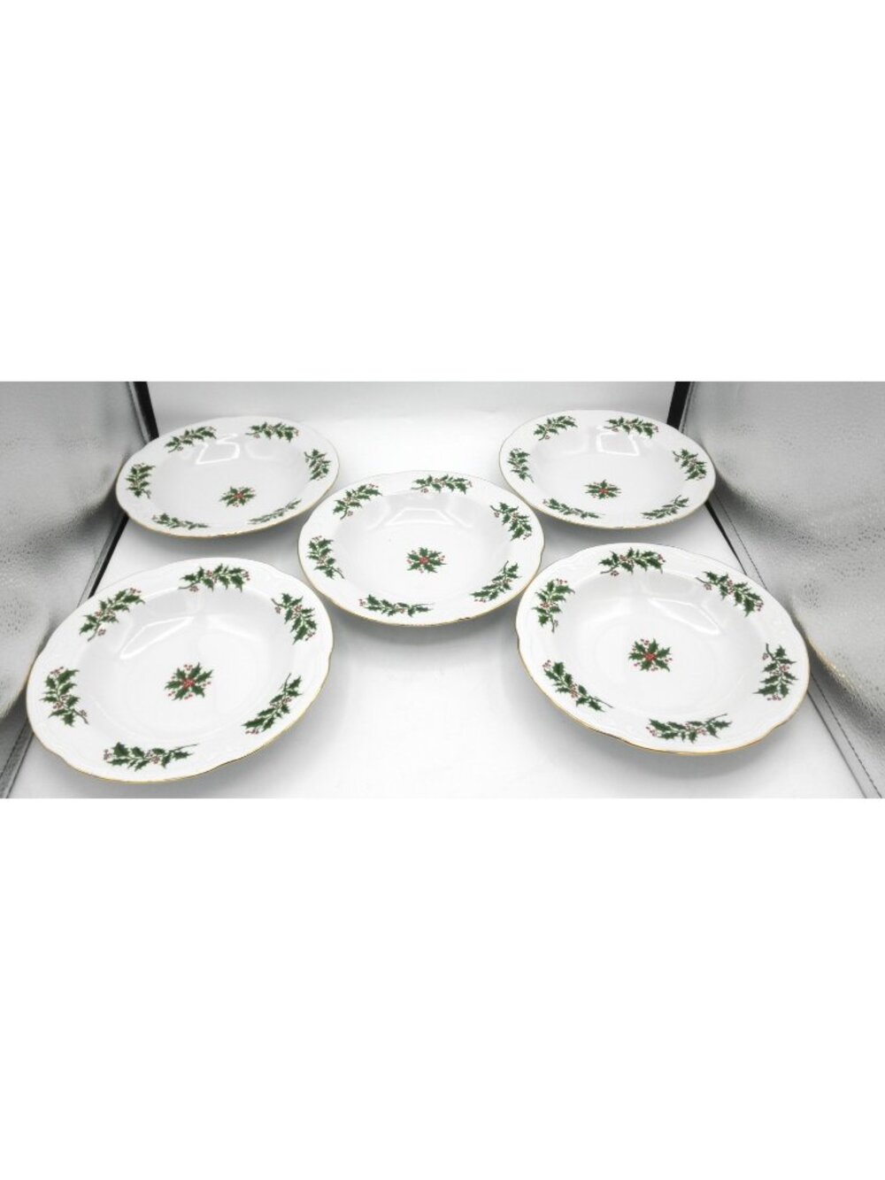 Chodziez-Poland Holly Berry Rim Soup Bowl Set of 5 Pattern Code CHZ22 SMALL FLAW